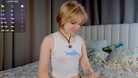 Polly online show from October 19, 3:16 pm