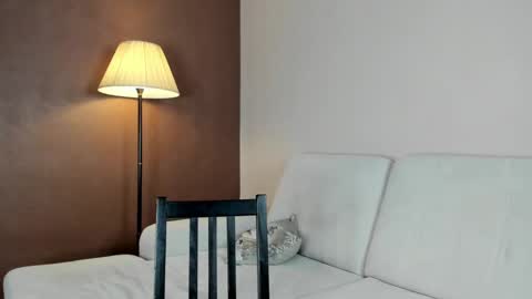 Amelia online show from February 11, 1:09 pm