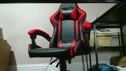 ukguynxtdr online show from April 12, 1:20 am