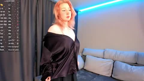 Mary online show from May 22, 7:48 am