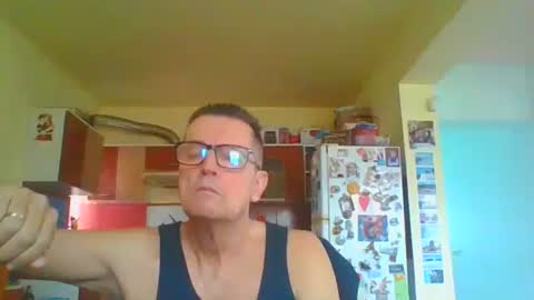 ulmeni4 online show from February 5, 8:40 am