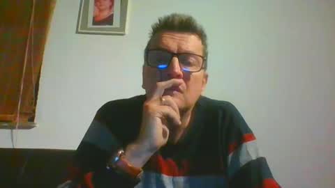 ulmeni4 online show from January 3, 3:55 pm