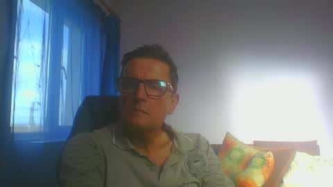 ulmeni4 online show from October 25, 12:17 pm