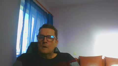 ulmeni4 online show from February 17, 12:49 pm