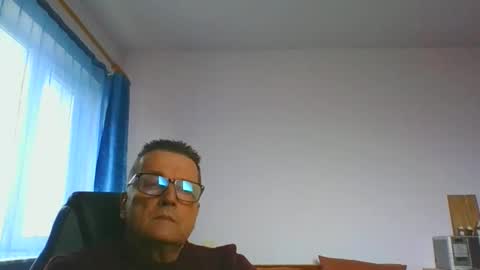 ulmeni4 online show from December 4, 11:13 am