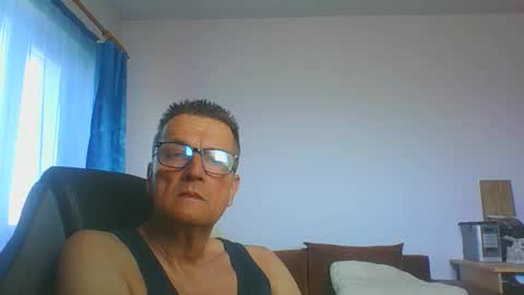 ulmeni7 online show from March 14, 9:13 am