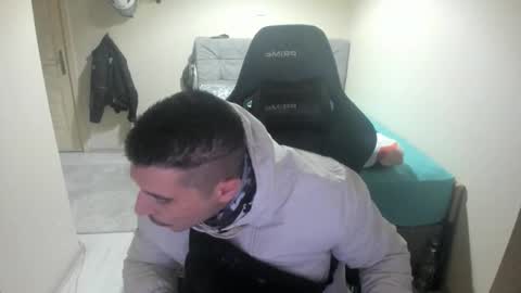 hi im mike tyson -  online show from November 27, 7:10 pm