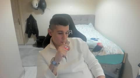 hi im mike tyson -  online show from January 7, 7:19 pm