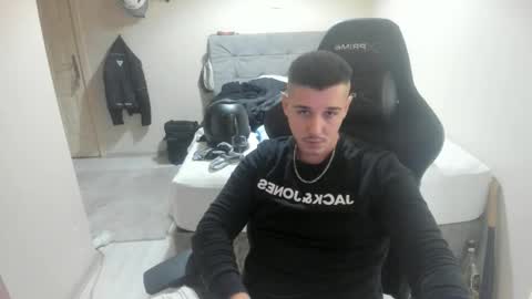 hi im mike tyson -  online show from November 8, 9:29 pm