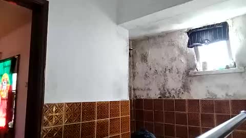 umzukaumtuga online show from October 5, 1:41 pm