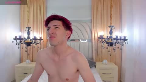Un Slutty online show from January 25, 10:51 am