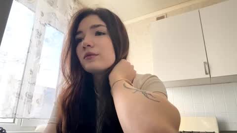 Isobelle lisi online show from December 15, 8:10 am