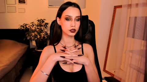 unaericaabistrong online show from January 6, 5:06 pm