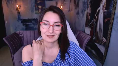 UnaTera online show from May 10, 6:20 am