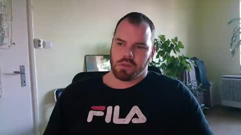 Uncut Strong online show from December 15, 2:05 pm