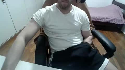 uncuthorny11 online show from November 10, 2:42 pm