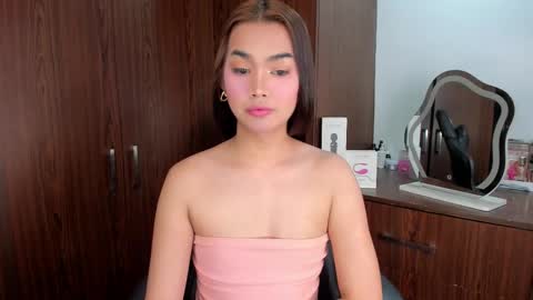 Lily online show from December 21, 3:02 am