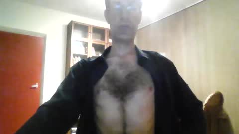 underseage1 online show from September 14, 10:11 pm