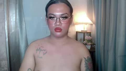 Bella Shamara Odett online show from October 2, 6:50 pm