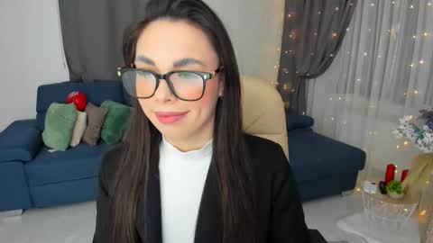 Patricia online show from February 18, 4:15 am