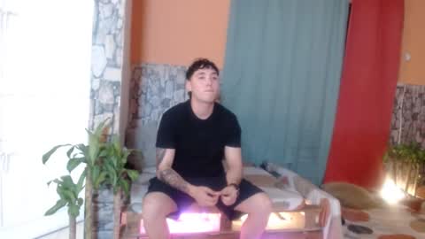 merry christmas online show from December 15, 2:19 am