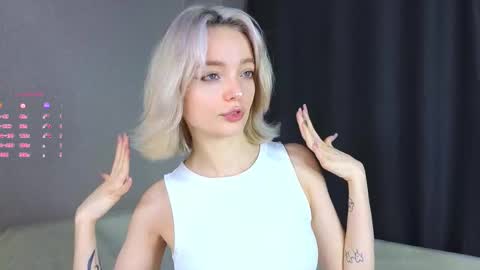 ShizukaShizuSHIZ online show from October 28, 3:07 am