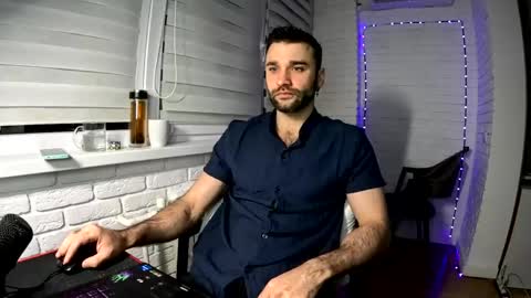 SlavaVibes online show from April 13, 6:01 pm