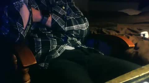 untouchableace84 online show from April 11, 7:45 am