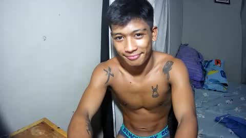 ur_asianpinoy online show from November 8, 7:11 am