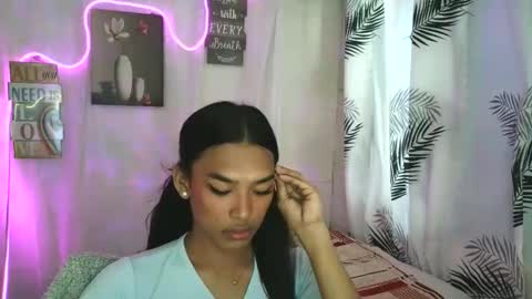 ur_dazzlingmorenaxx online show from April 6, 4:46 am