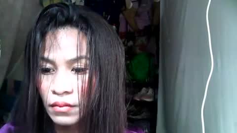ur_hottest_girl online show from July 7, 12:12 am