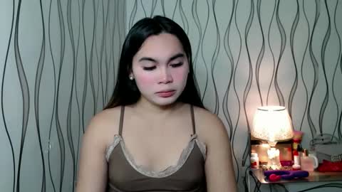 QUEENSY online show from December 18, 3:24 am