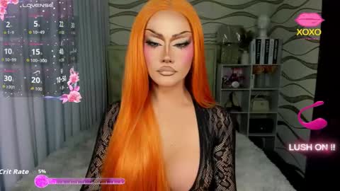 Snapshot of ur_lady_georgina chatting on October 13, 6:48 am georgina online show from October 13, 6:48 am