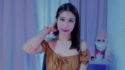 ur_rianlover online show from October 25, 8:57 am