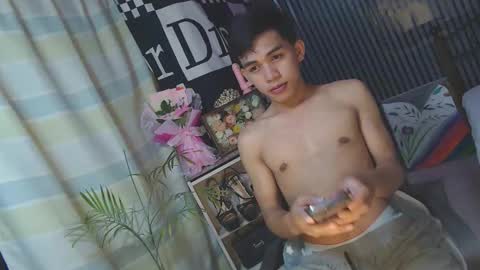 ur_shan21 online show from April 19, 4:08 pm