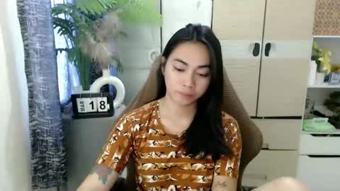 urasian_erica online show from March 18, 5:13 am