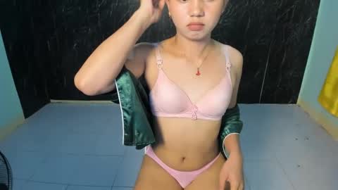 urasian_kat online show from February 25, 12:47 am