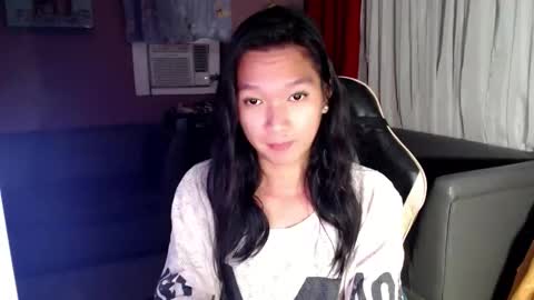 NEWRA  ALLISON online show from September 30, 4:06 pm