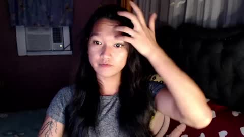 NEWRA  ALLISON online show from August 2, 10:22 pm