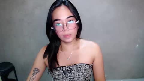 urbabydollx16 online show from June 8, 12:50 pm