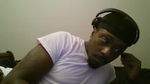 UrbanDicc online show from February 27, 2:03 am