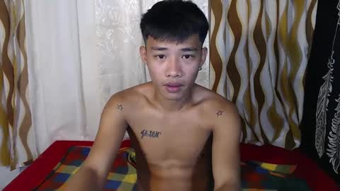 Snapshot of urcutejason chatting on February 24, 6:36 pm jason online show from February 24, 6:36 pm