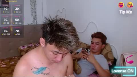 rose and khristine online show from October 20, 7:02 am