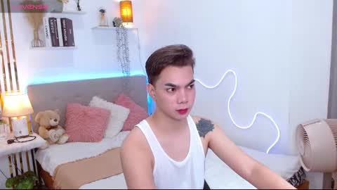 rose and khristine online show from October 6, 7:59 am