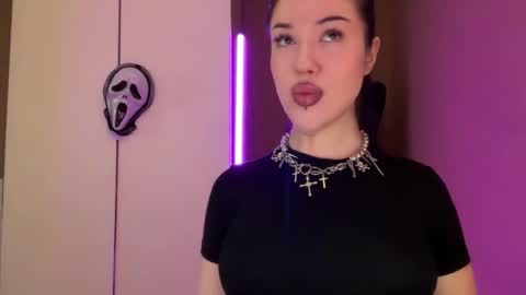 Margo online show from November 4, 8:04 am