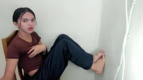 urdoll_alliah online show from May 12, 6:06 pm