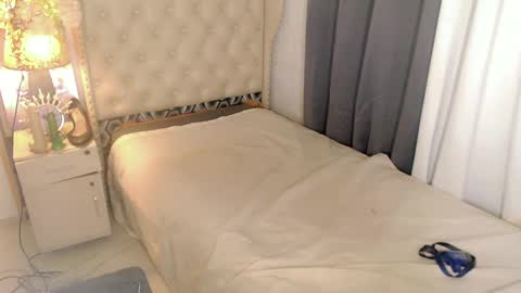 urdream_bride online show from February 27, 9:18 am