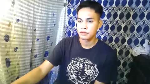 urexotic_cock online show from February 6, 8:29 am