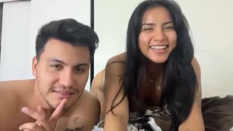 urfavcouple_ online show from February 4, 7:34 am