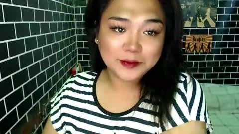 Dimple online show from September 24, 7:59 am